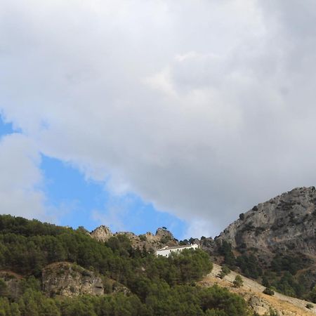 Ella Appartement Cazorla Buitenkant foto