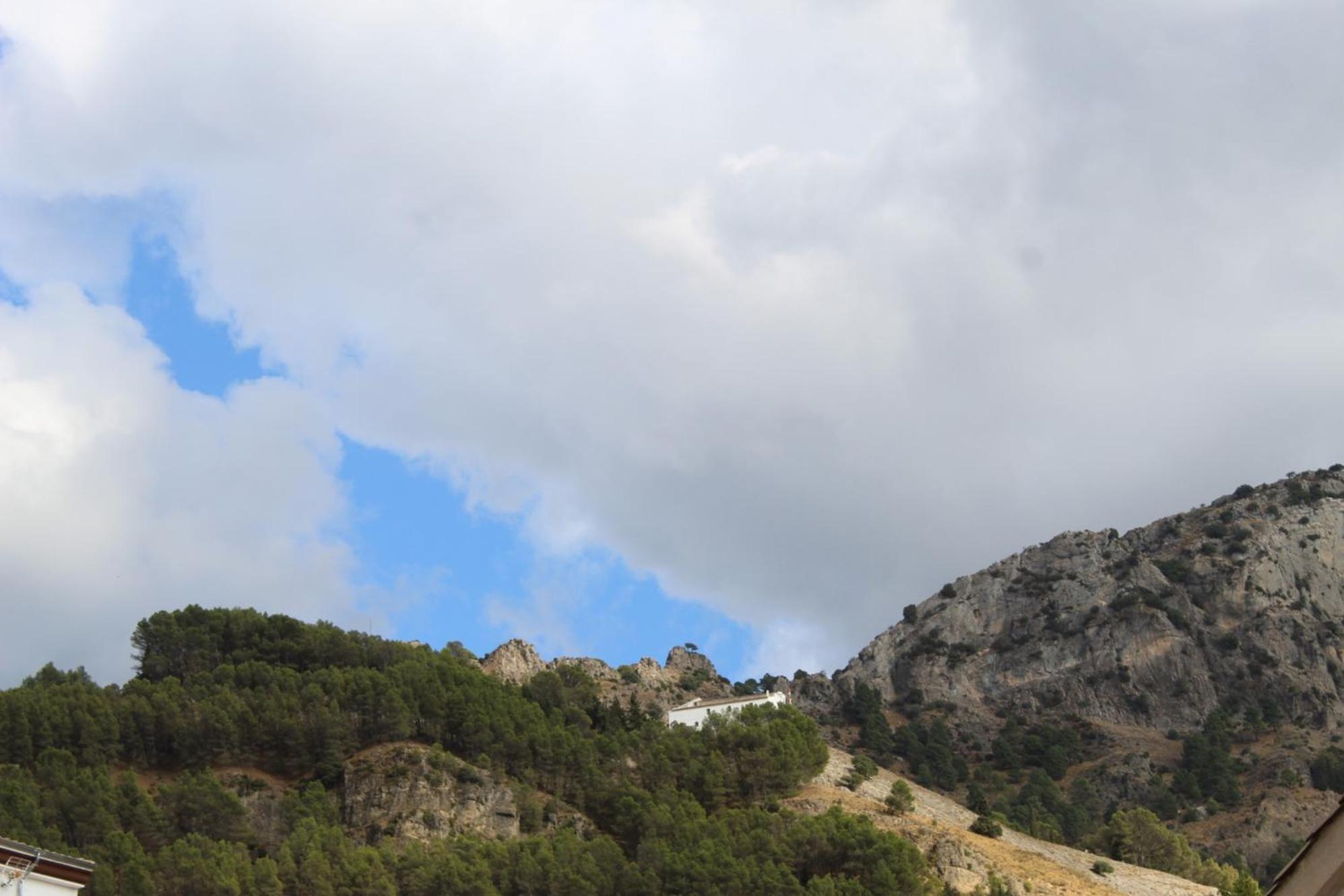 Ella Appartement Cazorla Buitenkant foto