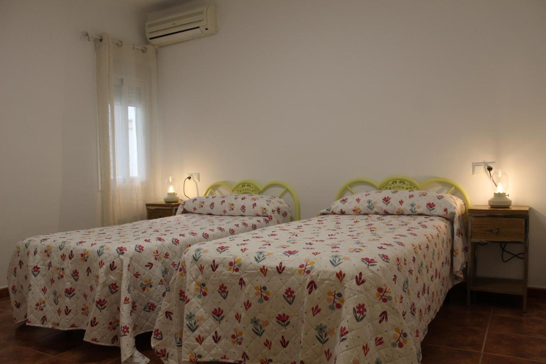 Ella Appartement Cazorla Buitenkant foto